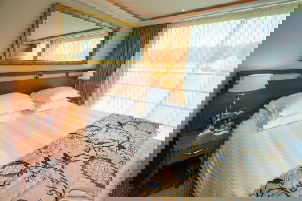 AmaDolce Cabin Image