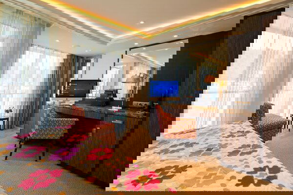 AmaSofia Cabin Image