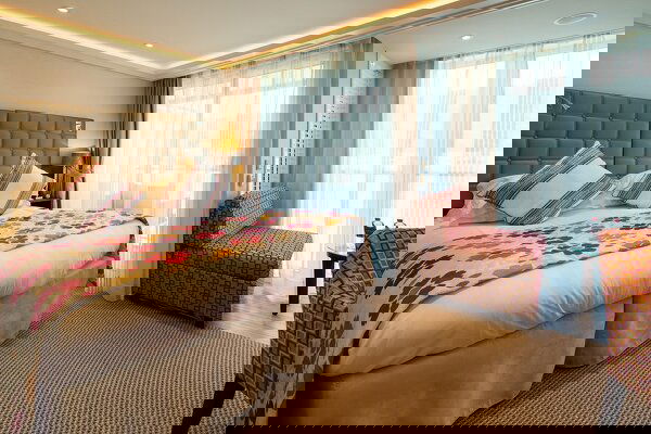 AmaSofia Cabin Image