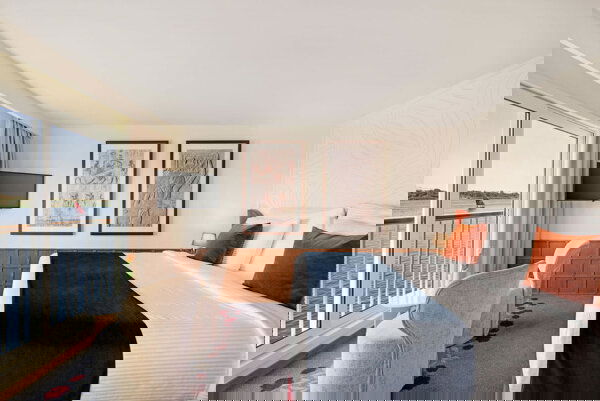 AmaLilia Cabin Image