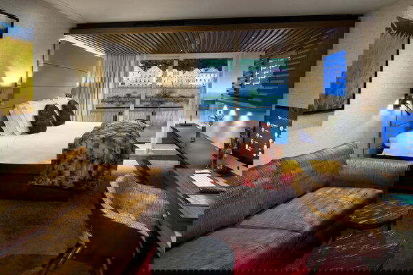 AmaMagna Cabin Image