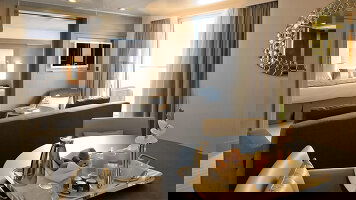 L'Austral  Owners Suite 