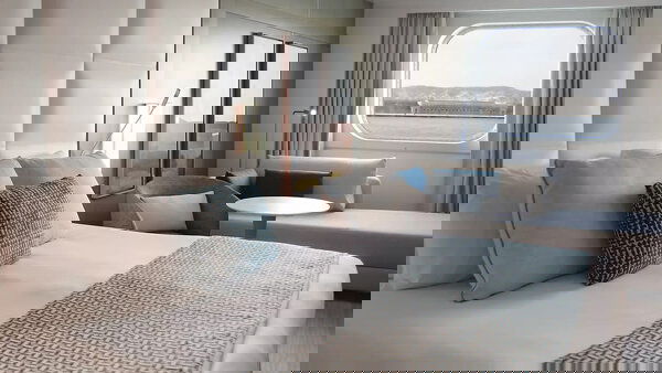 L'Austral Cabin Image