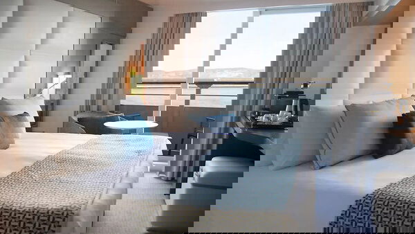 L'Austral Cabin Image