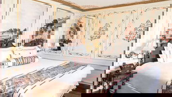 RV Ganges Voyager Colonial Suite