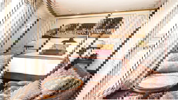 RV Ganges Voyager Cabin Image