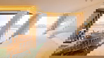 APT Solara Owners Suite