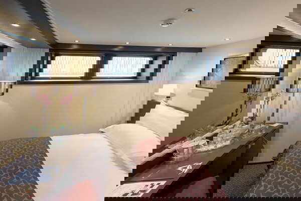 Avalon Passion Cabin Image