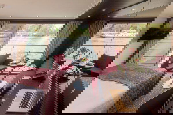 Avalon Passion Cabin Image