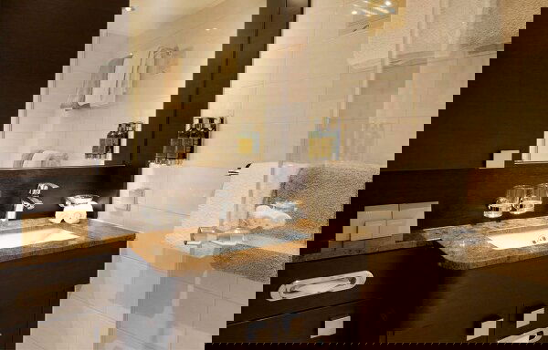 Avalon Passion Cabin Image