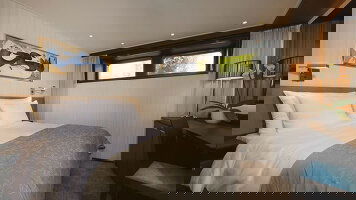 Avalon View Deluxe Stateroom