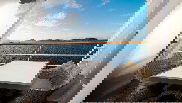 Azamara Onward Cabin Image