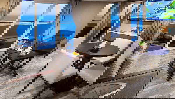 Azamara Onward Cabin Image