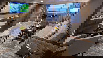 Azamara Onward Club World Owner's Suite