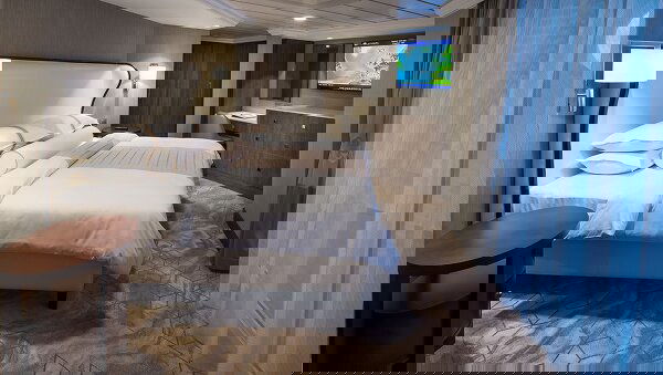 Azamara Onward Cabin Image