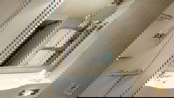 Azamara Quest Cabin Image