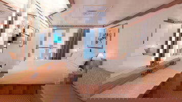 Carnival Luminosa Extended Balcony