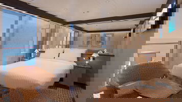 Carnival Luminosa Ocean Suite