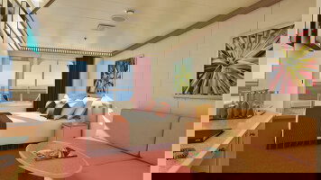 Carnival Splendor Balcony (Aft-View Extended Balcony)