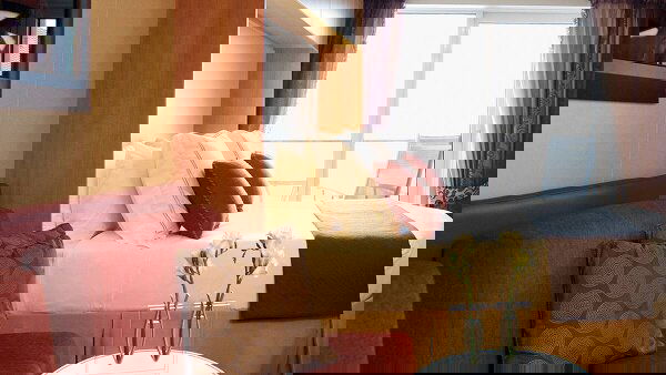 Celebrity Eclipse Cabin Image