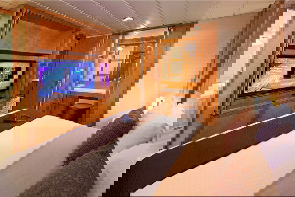 Celebrity Infinity Cabin Image
