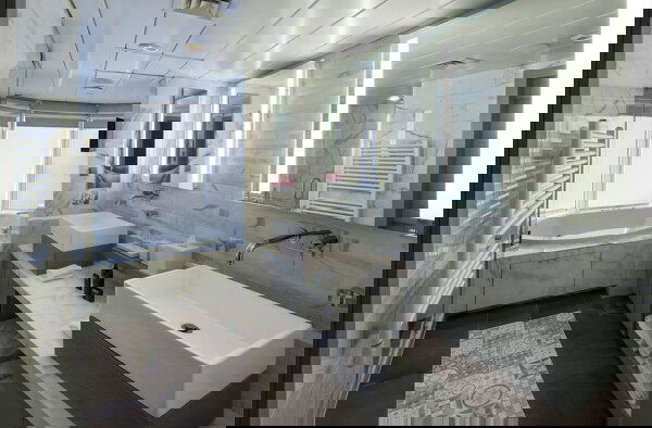 Celebrity Summit Cabin Image