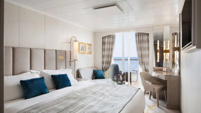 Crystal Serenity Double Guest Room with Veranda (Forward)