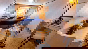 Queen Mary 2 Oceanview