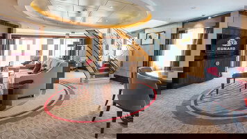 Queen Mary 2 Grand Duplex