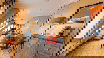 Queen Mary 2 Royal Suite