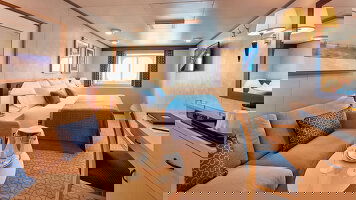 Queen Victoria Oceanview