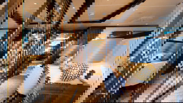 Queen Victoria Cabin Image