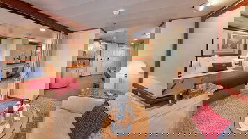 Queen Victoria Penthouse