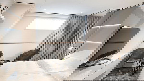 Emerald Radiance Cabin Image