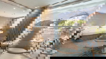 Emerald Radiance Owners Suite