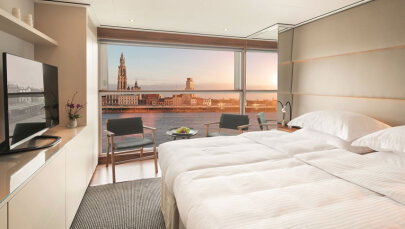 Emerald Destiny Emerald Panorama Balcony Suite