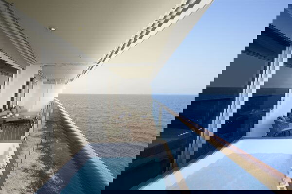 Explora III Cabin Image