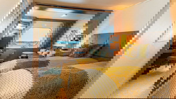 Heritage Adventurer Cabin Image