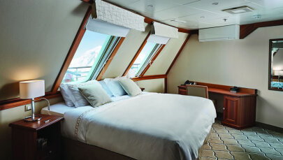 Heritage Discoverer Worsley Suite