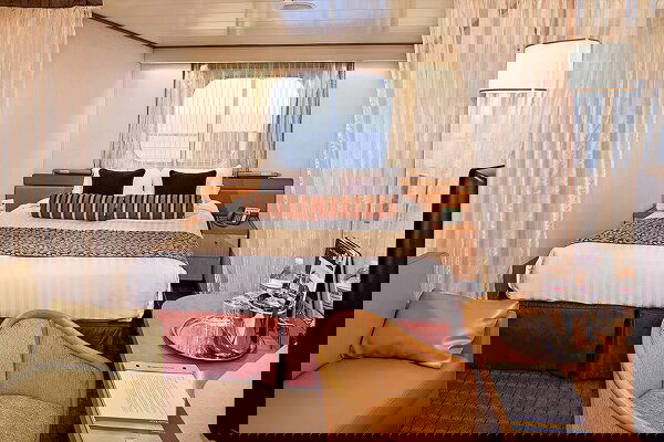 Volendam Cabin Image