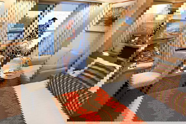 Volendam Cabin Image