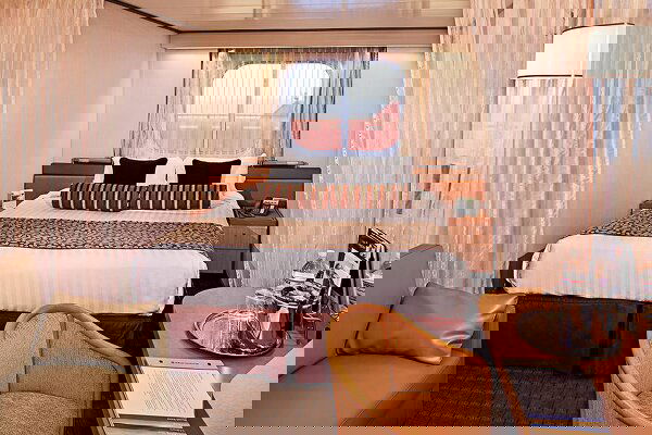 Volendam Cabin Image