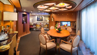 Westerdam Suite (Pinnacle)