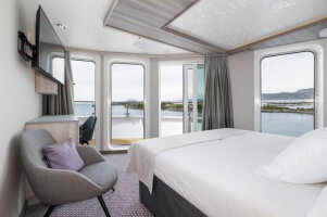 MS Finnmarken Grand Suite
