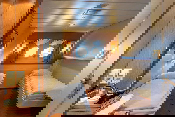 MS Midnatsol Cabin Image