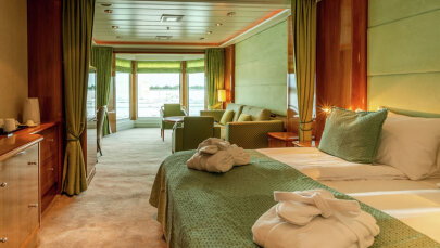 MS Midnatsol Grand Suite
