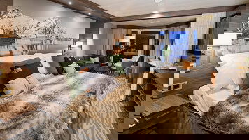 MS Nordlys Grand Suite