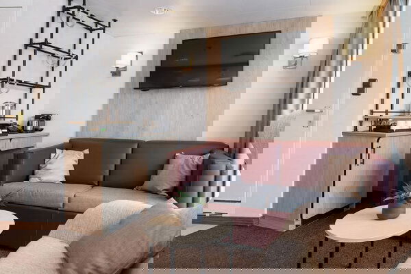 MS Otto Sverdrup Cabin Image