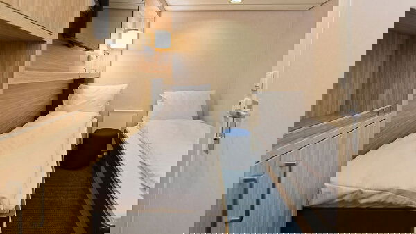 MS Richard With Cabin Image