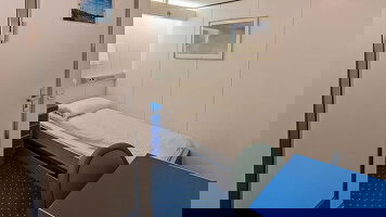 MS Richard With Polar Inside (Solo Passenger)